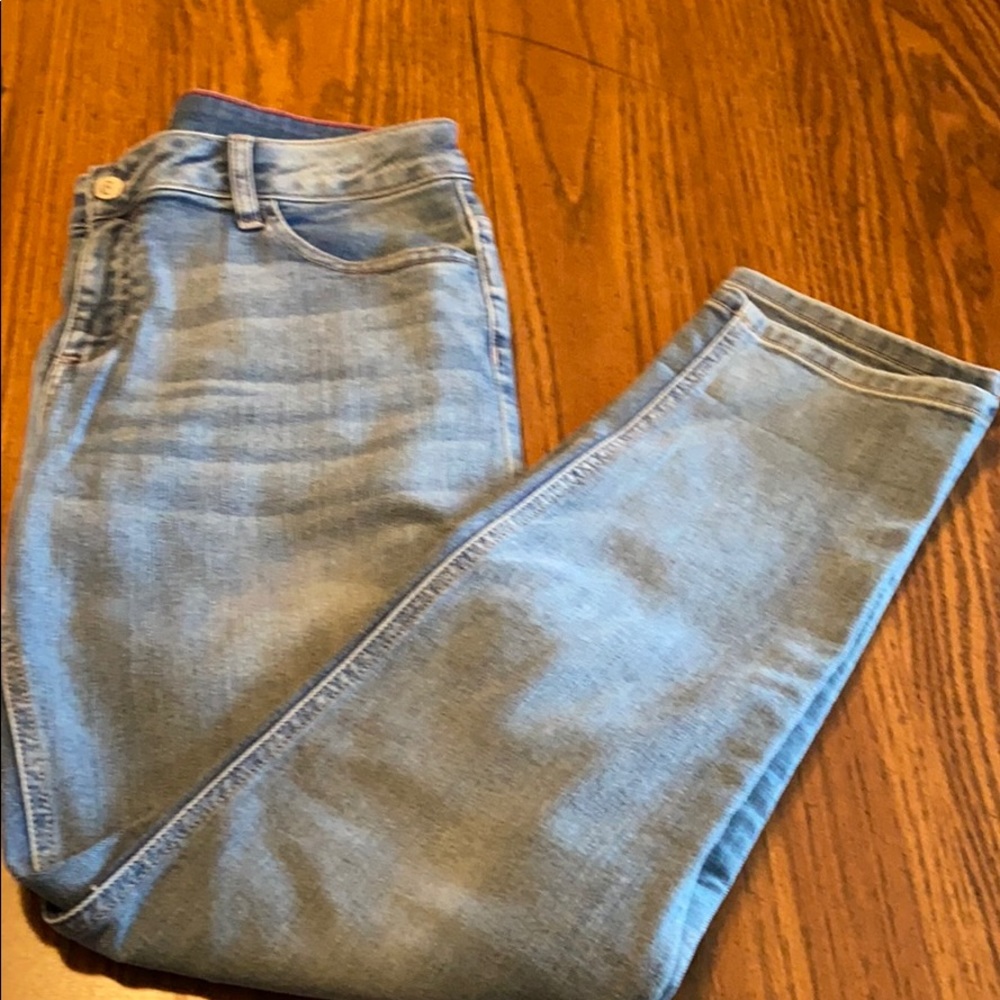 Non distressed jeans